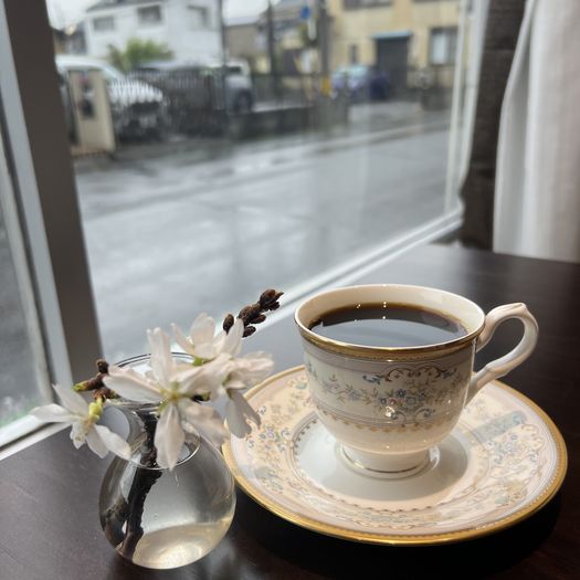 第79回 花の雨（自家焙煎珈琲店にて）